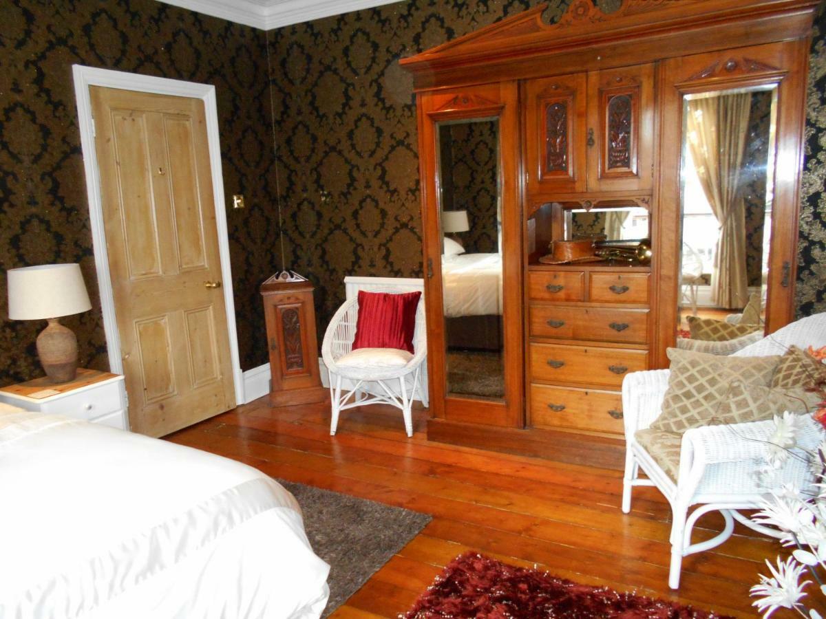 Olderfleet Bed & Breakfast Clacton-on-Sea Exterior photo