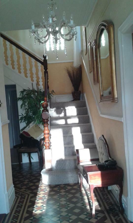 Olderfleet Bed & Breakfast Clacton-on-Sea Exterior photo